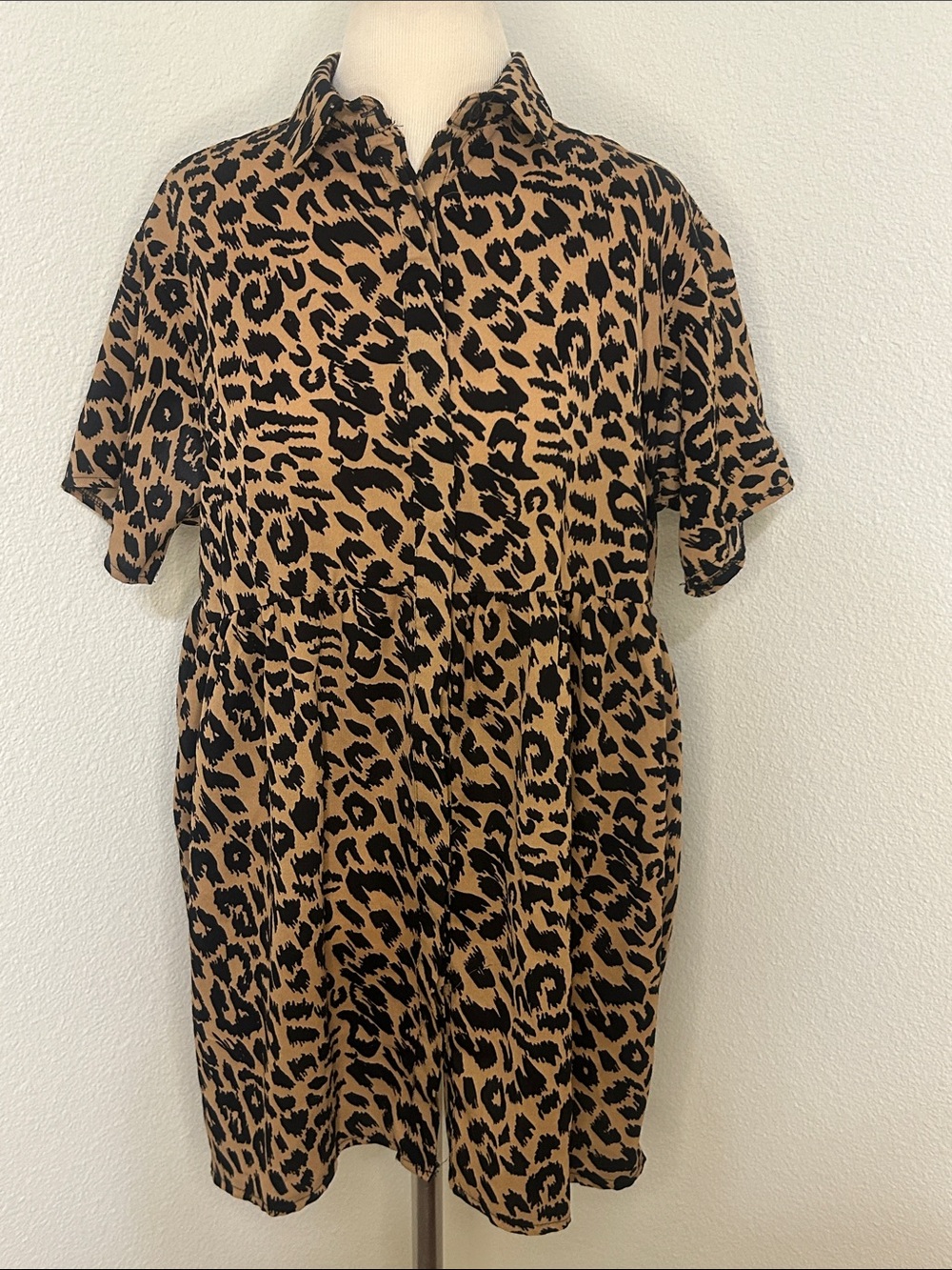 Missguided Tan and Black Leopard Print Short Sleeve Dress 4 6 8 see measurements